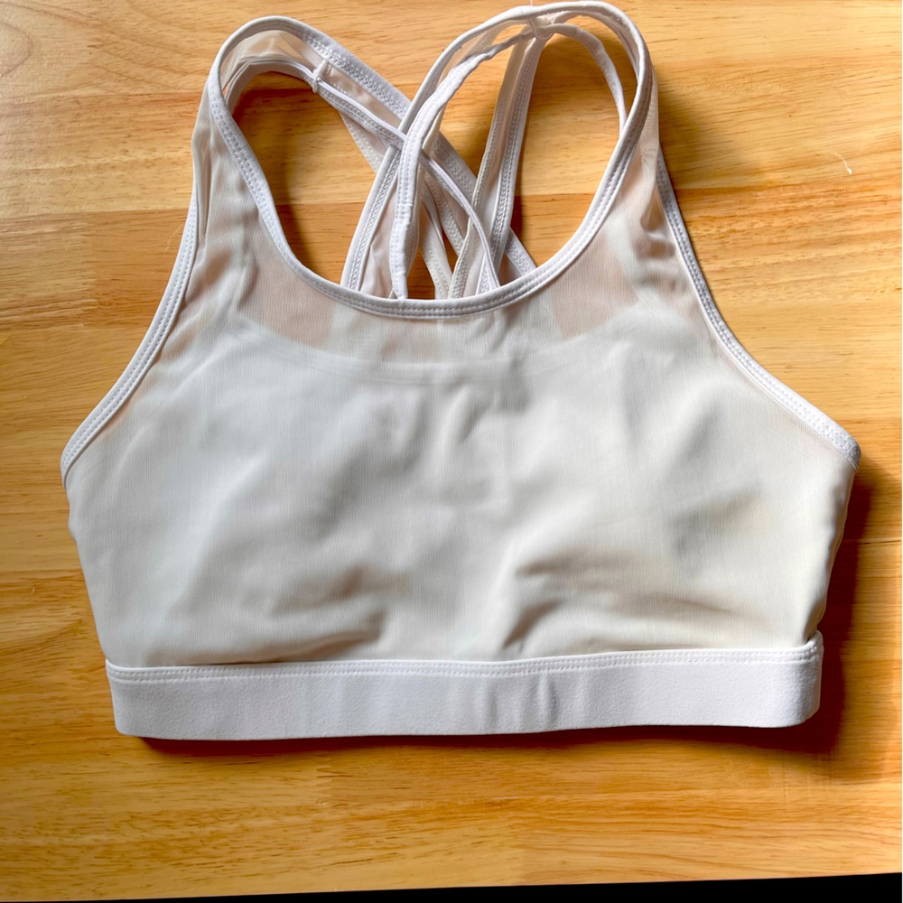Trendy white sports bra, Fabletics